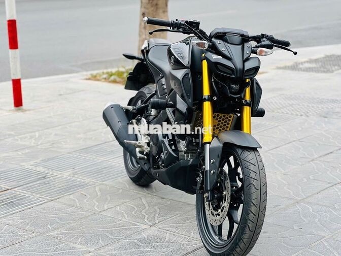 Yamaha MT-15 2025 màu Đen xe như mới zin chất 