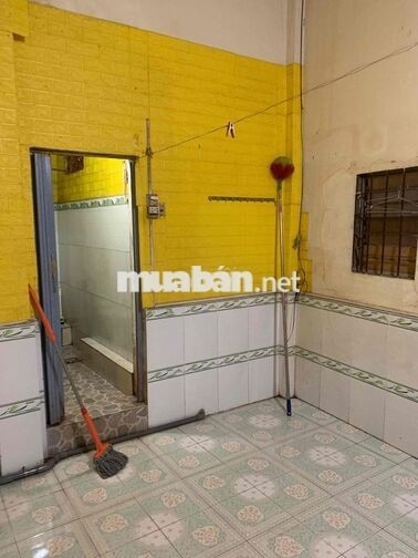 phòng tolet riêng, giờ giấc tự do, an ninh
