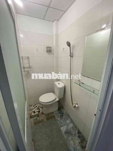 PHÒNG TRỆT GÁC CAO SẴN NỘI THẤT CHÍNH CHỦ