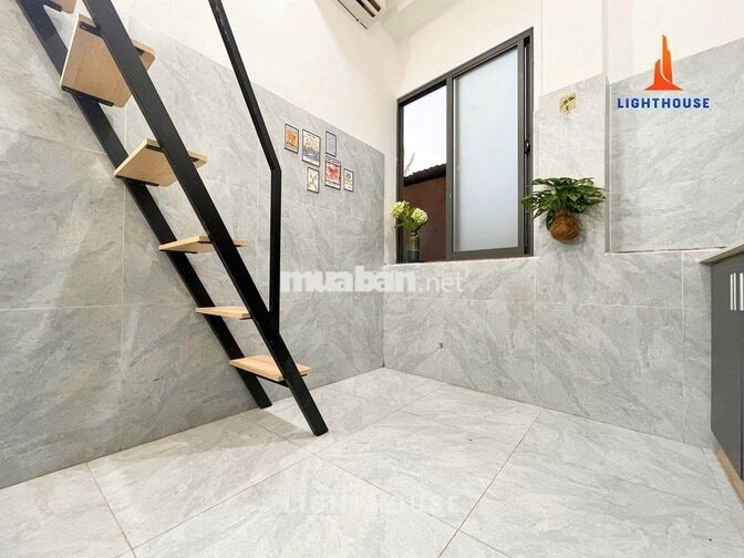 DUPLEX CỬA SỔ TRỜI NGAY DƯƠNG QUẢNG HÀM, THANG MÁY NGAY ĐH VLU, IUH