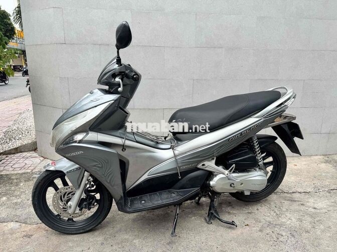 Honda Air Blade 2012 - 8tr5 - Công chứng