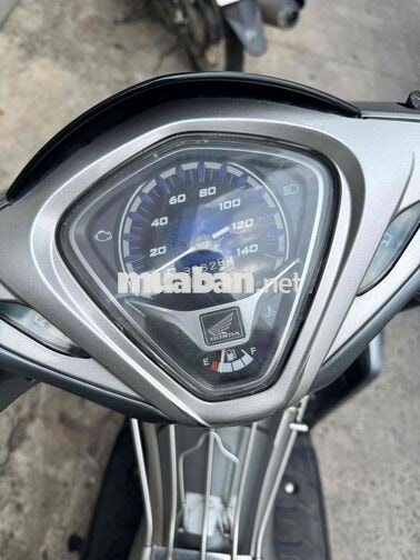 Honda Air Blade 2012 - 8tr5 - Công chứng