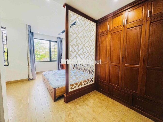 Cho thuê nhà mặt tiền Hoà Xuân
