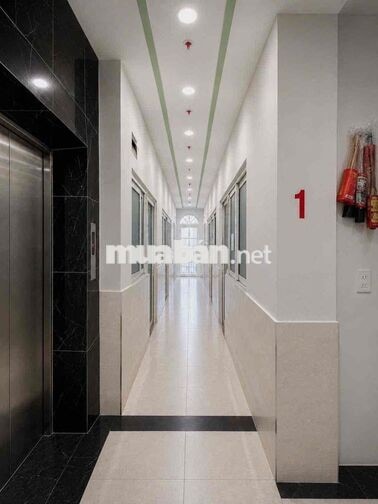 Gác cửa sổ sáng thang máy, Âu dương lân q8 ngay cầu Chữ Y sát quận 5