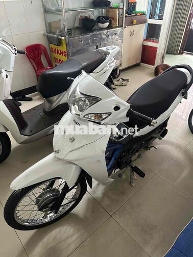 Honda Wave Alpha 2024 110cc 13000km Trắng xanh