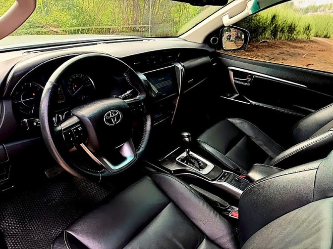 Bán rẻ TOYOTA FORTUNER AT DẦU 2022 máy số Zin rất đẹp như mới 