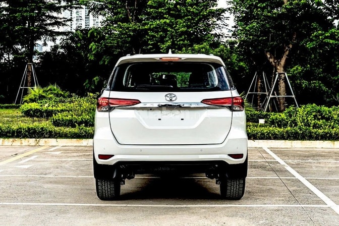 Bán rẻ TOYOTA FORTUNER AT DẦU 2022 máy số Zin rất đẹp như mới 