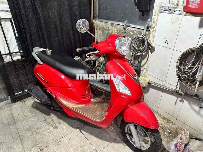Xe máy SYM Elizabeth màu đỏ