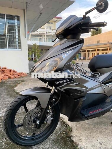 Honda Air Blade màu xám