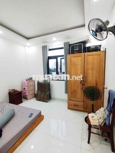 Nhà Full Nội Thất 4x18m 2Lầu ST (4PN 3WC) Hẻm 7m. Gần Chợ Bình Long