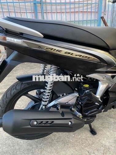 Honda Air Blade màu xám
