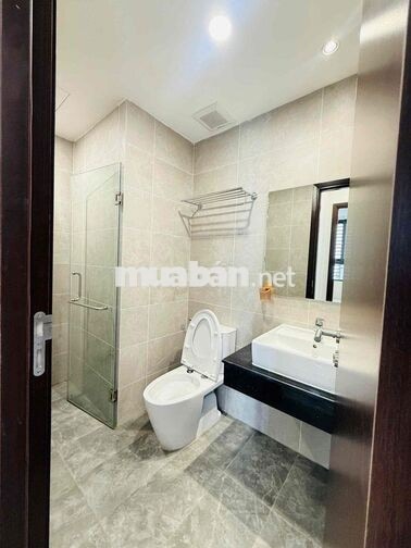 C-SKY VIEW CHÁNH NGHĨA 7TR 1PN 1WC FULL NT