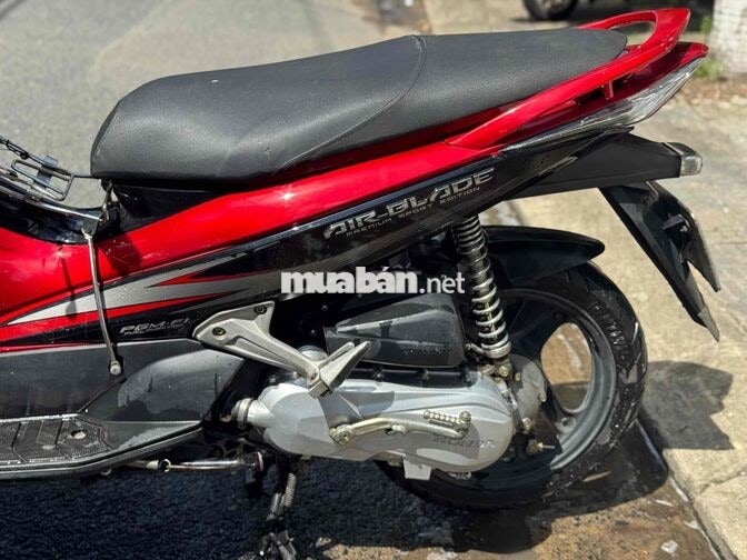 Honda Air Blade đỏ đen