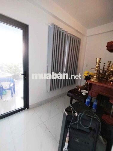 Nhà Full Nội Thất 4x18m 2Lầu ST (4PN 3WC) Hẻm 7m. Gần Chợ Bình Long