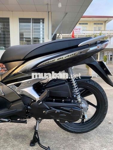 Honda Air Blade màu xám