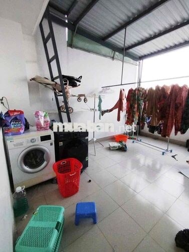 Nhà Full Nội Thất 4x18m 2Lầu ST (4PN 3WC) Hẻm 7m. Gần Chợ Bình Long