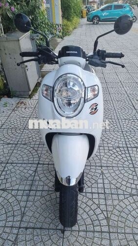 Honda Scoopy 2020 màu trắng