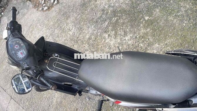 Yamaha Taurus màu đen
