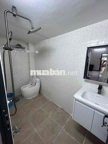 Mặt Bằng Kinh Doanh Ngay Quận 1