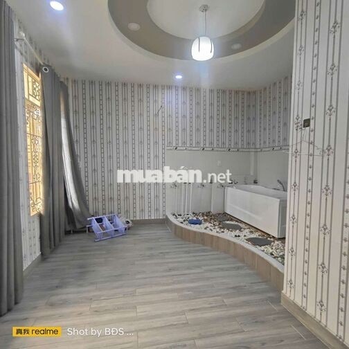 Nhà đẹp 2 tầng 3pn, 3 máy lạnh 9,5tr/tháng