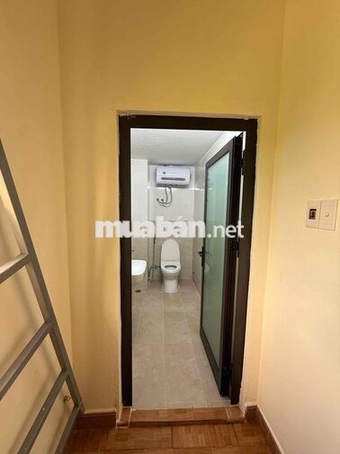 CHÍNH CHỦ CHO THUÊ NHÀ 2 TẦNG TRỊNH HOÀI ĐỨC VIEW CÔNG VIÊN