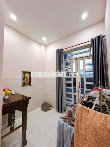 Cho Thuê Nhà Gần UBNP p.Bình Chiểu,/Tl43, Hẻm Xe Hơi Ngang 7M Giá 10tr