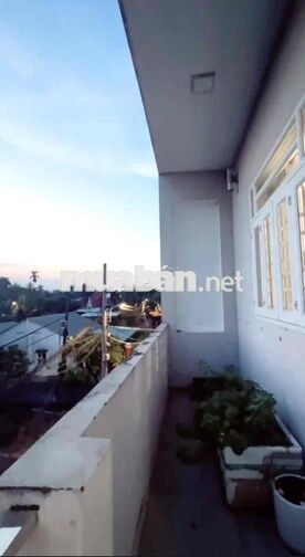 Cho Thuê Nhà Gần UBNP p.Bình Chiểu,/Tl43, Hẻm Xe Hơi Ngang 7M Giá 10tr