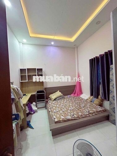 Cho Thuê Nhà Gần UBNP p.Bình Chiểu,/Tl43, Hẻm Xe Hơi Ngang 7M Giá 10tr