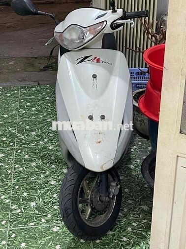 Honda Dio Z4 50cc Nhật Bản màu Trắng