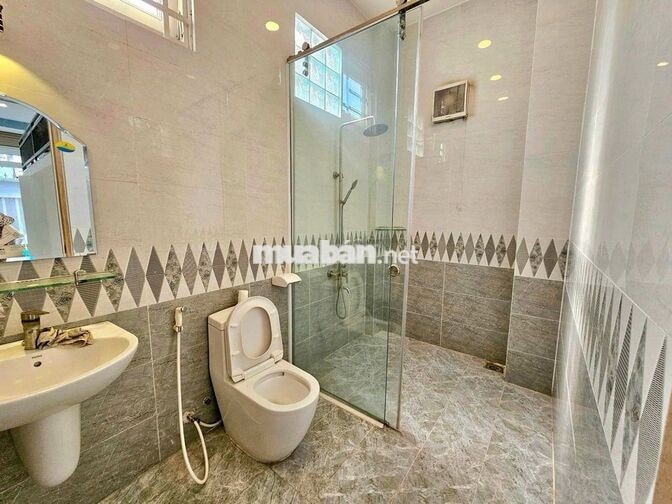 mình cần pass phòng căn hộ cao cấp