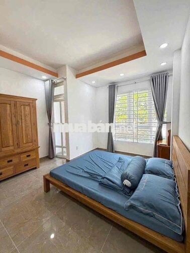 Nhà Xe Hơi Đậu Trước Cửa Thạnh Xuân - Sát Chung Cư Picity 4PN 5WC 12tr