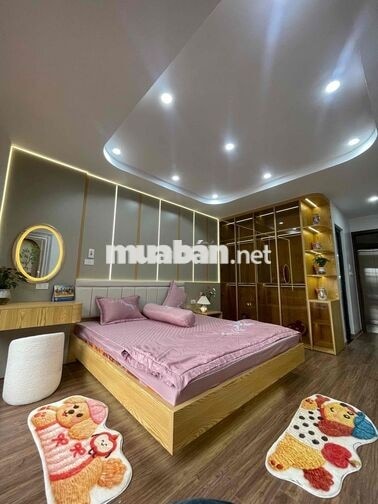 Nhà Riêng Nguyên Căn Ô Đồng Lầm Đông Đa 40m2 6T Thang Máy