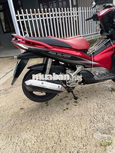 Honda Air Blade đỏ đen