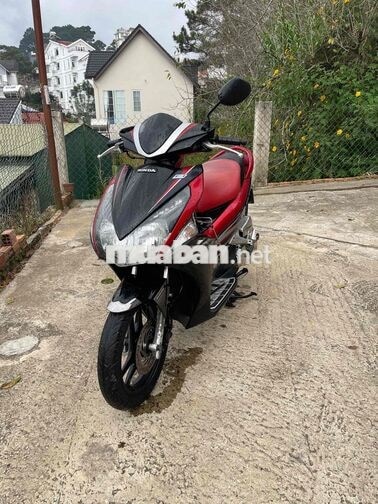 Honda Air Blade đỏ đen