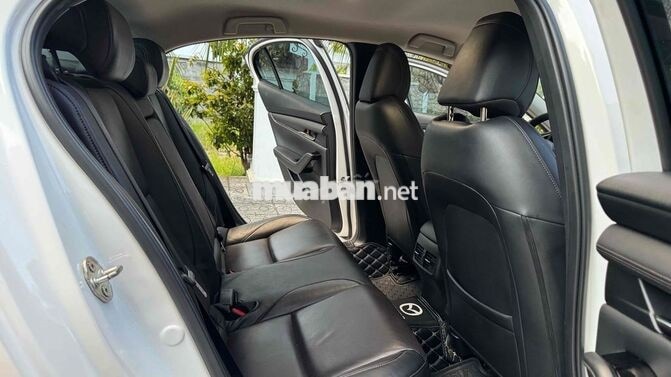 Mazda 3 2024 1.5L Luxury 1 chủ, còn bh 2 chiều