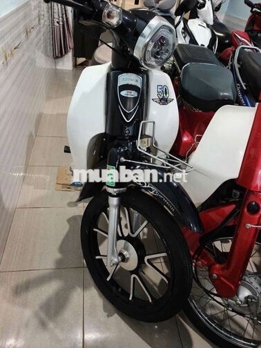 Xe máy Detec Cub 50 50cc màu Trắng đen