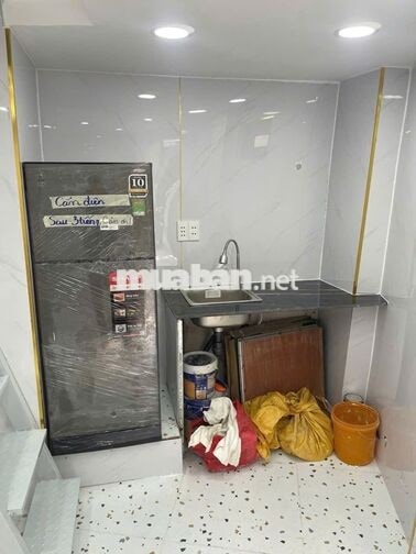 Nhà căn góc 2 mặt tiền - Bến Vân Đồn Q4- 3 tầng - nhỉnh 1 tỷ.