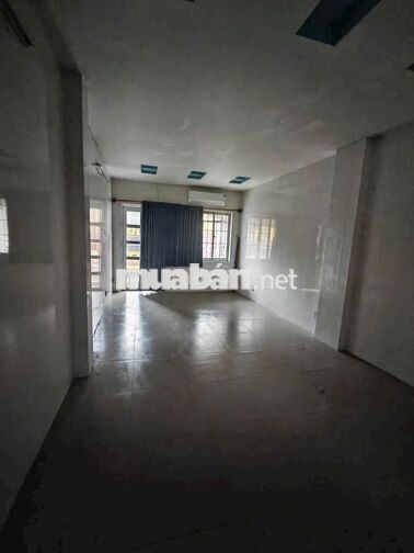 Cho Quán Ăn Mặt Tiền Lê Quang Định 200m2 Có 3 Tầng 4 Phòng Chỉ 25Tr