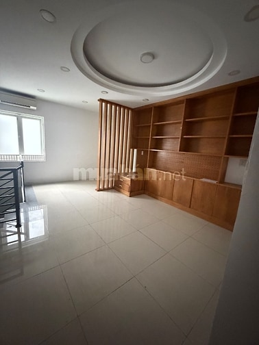 CHO THUÊ NHÀ MẶT TIỀN cityland q7