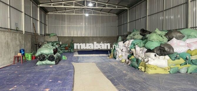 Cho thuê kho đường xe Container, 10 x30m, giá 18tr