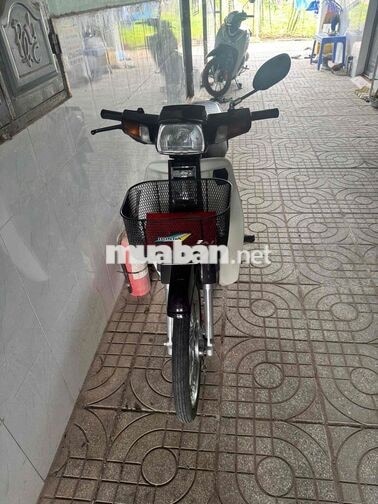 Honda Dream Trắng Xe số