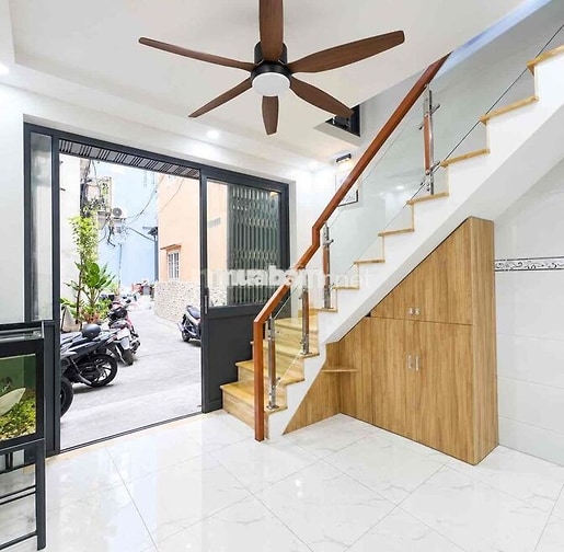 Nhà Mới Hẻm Âu Cơ Q.11. DT:3.8 X 14m trệt lầu 3PN 2WC