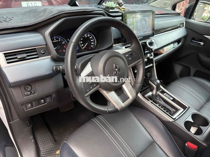 Mitsubishi Xpander Cross 2022 29.316 km Trắng