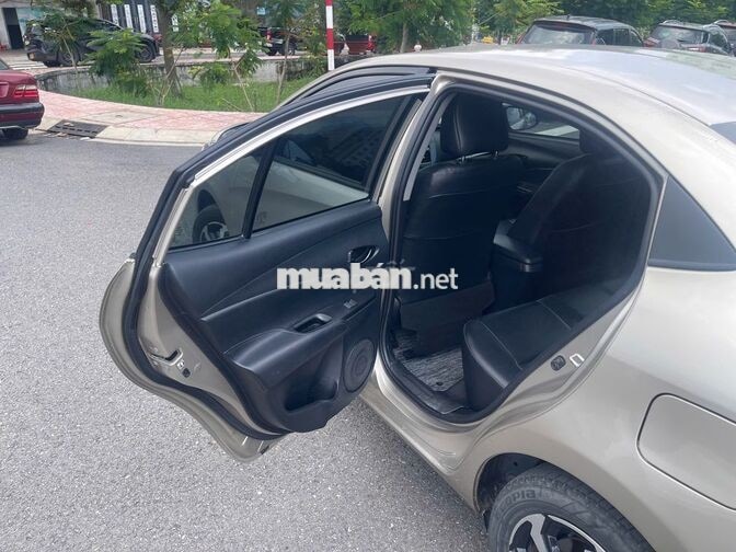 Toyota Vios 2024 Số sàn 67000km Vàng cát