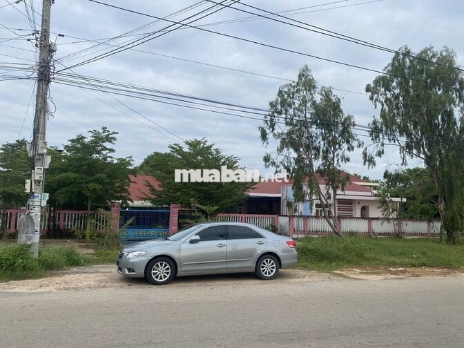 Toyota Camry 2011 2.4G Ghi xám