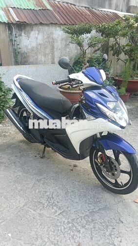 Yamaha Nouvo 5 Fi màu Xanh Trắng