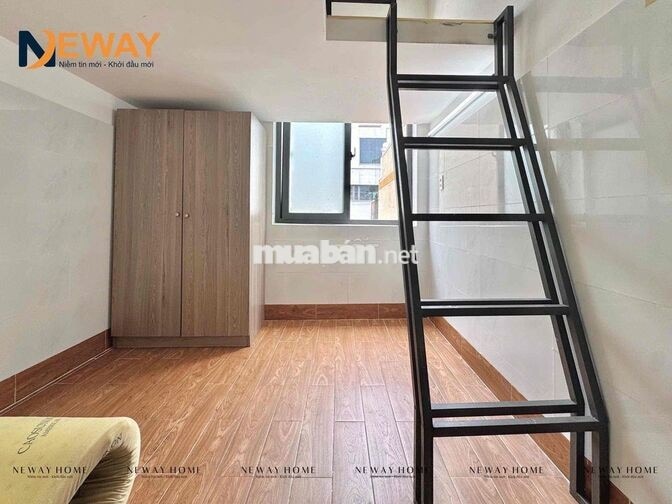 PHÒNG CỬA SỔ TRỜI THOÁNG MÁT NGAY CẦU VƯỢT HOÀNG HOA THÁM