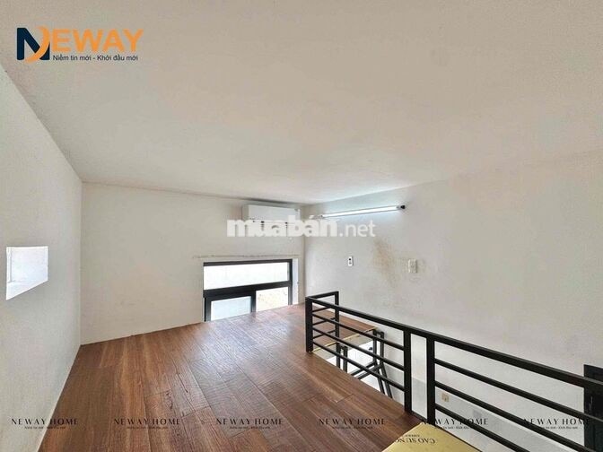 PHÒNG CỬA SỔ TRỜI THOÁNG MÁT NGAY CẦU VƯỢT HOÀNG HOA THÁM