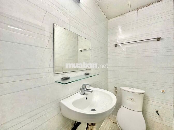 PHÒNG FULL NỘI THẤT NGAY KHU CHẾ XUẤT, ĐH TÀI CHÍNH MTK