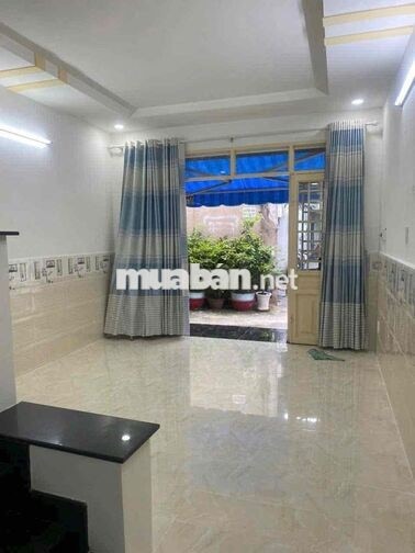 NHÀ MỚI ĐẸP(4X9M) LÊ NGÃ- TÂN PHÚ 3TẦNG 2PN 2VS 10tr